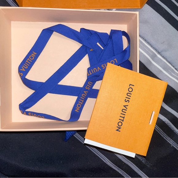 Louis Vuitton slender wallet. Used 3x 100% authentic great condition. - Picture 3 of 8